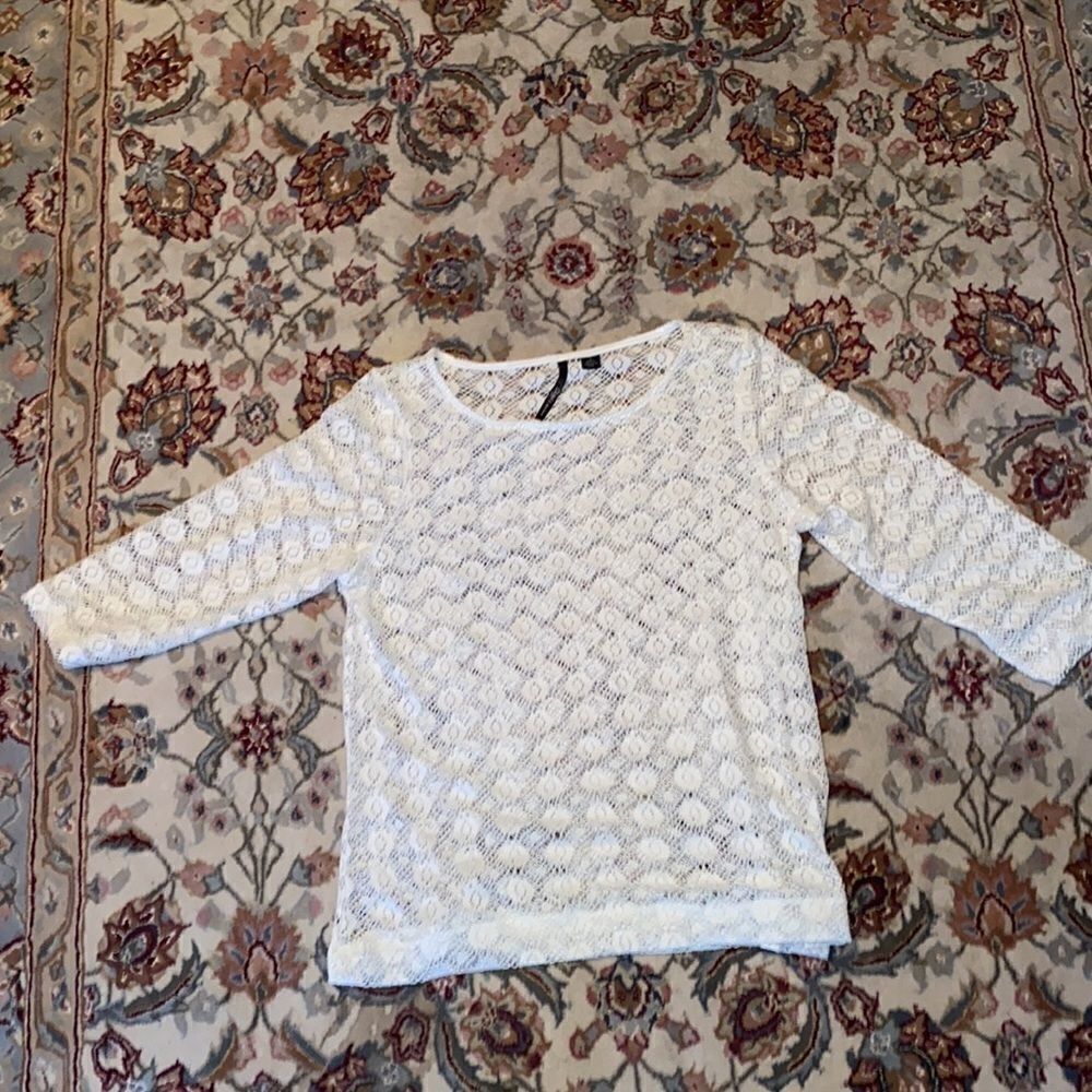 NWOT “Skye’s the limit” Crocheted Top! - Picture 4 of 5